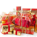 many-christmas-presents-12086615